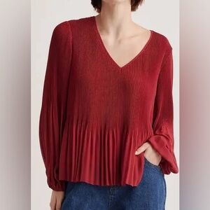 Quince Pleated Chiffon Blouse Burgundy